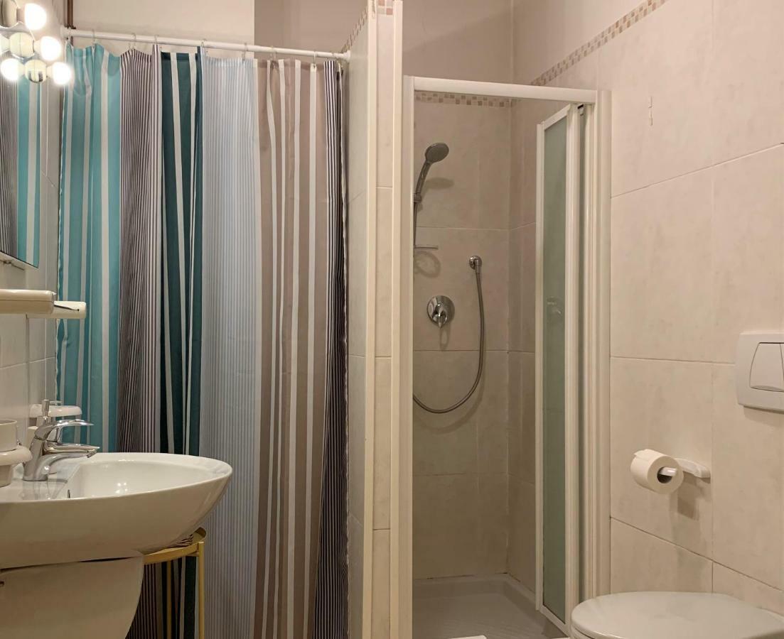 Bed In Bo Porta San Donato Apartment Bologna Luaran gambar
